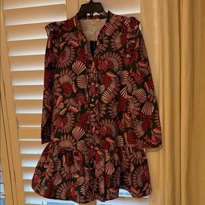 Elegant Long Sleeve Floral Dress in Red and Green